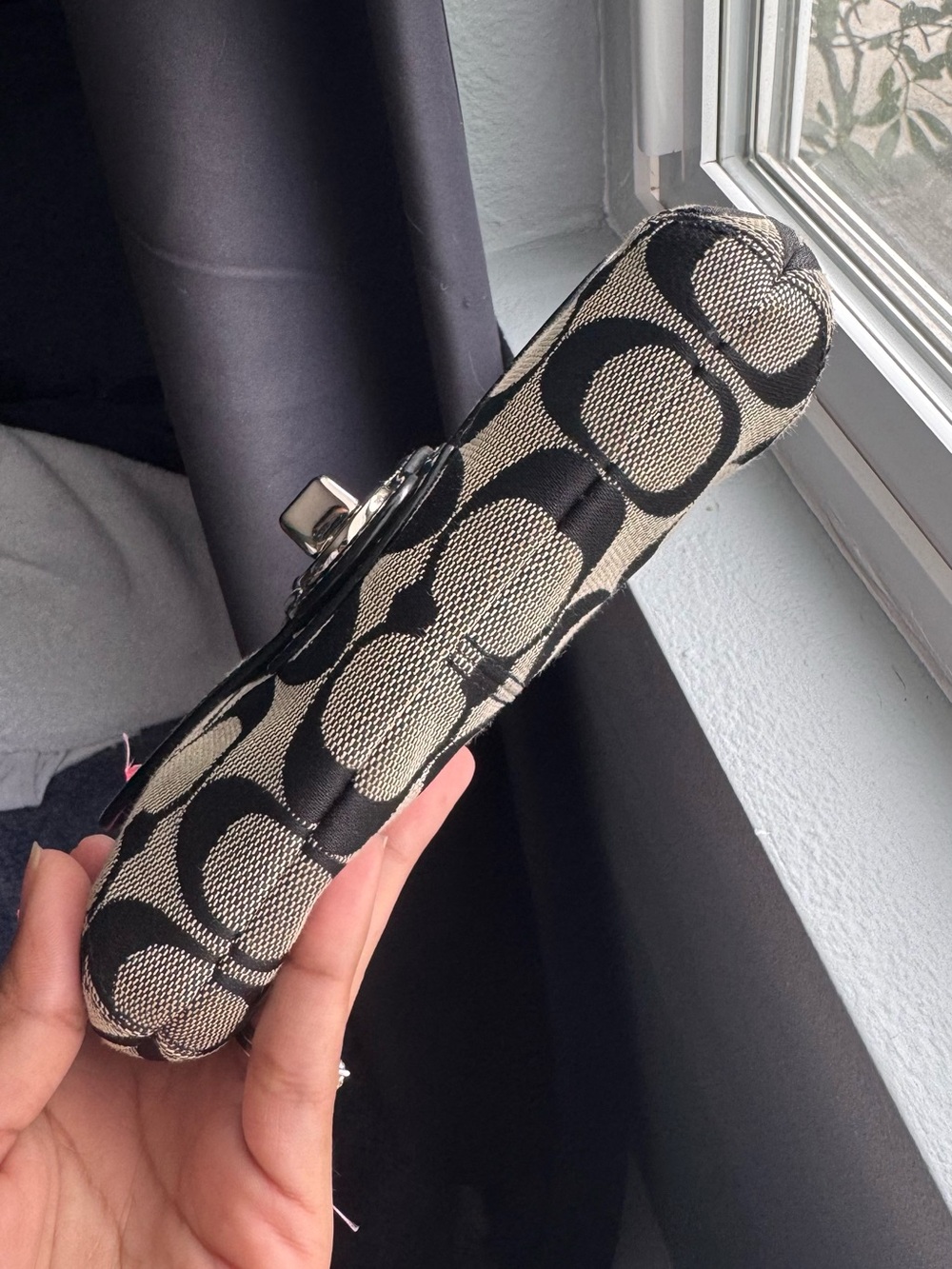 Coach Black and Cream Signature Wristlet with Turn-Lock - Picture 3 of 8